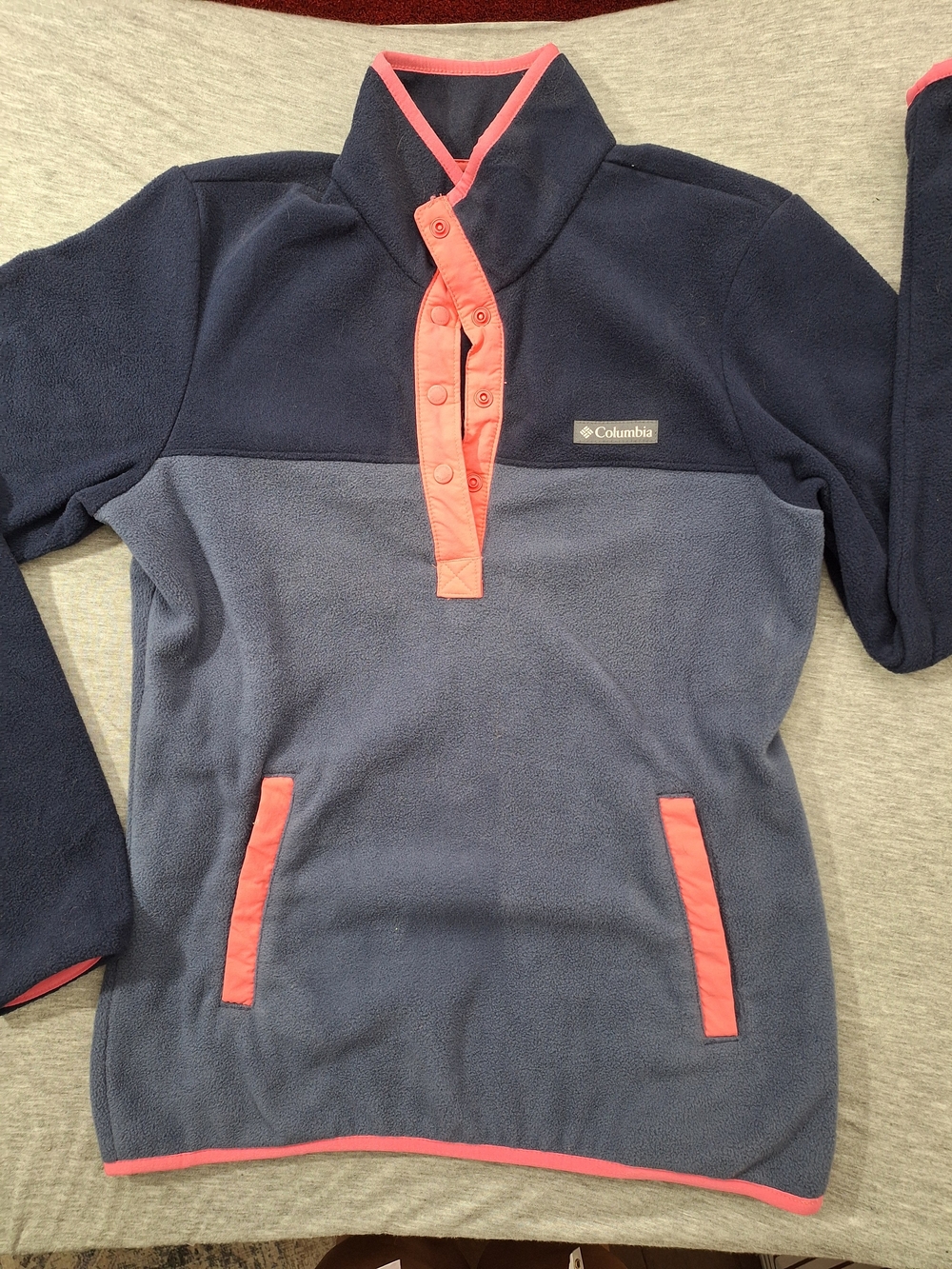 Columbia Women's Navy and Pink Fleece Pullover